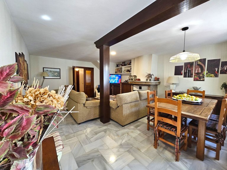Town House for Sale in Benahavís, Malaga 4