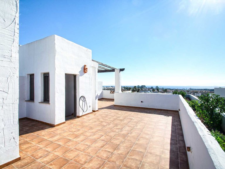 Apartment for Sale in Costa del Sol Selwo, Malaga 4