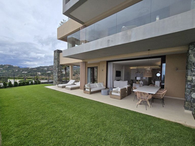 Apartment for Sale in Benahavís, Malaga 2