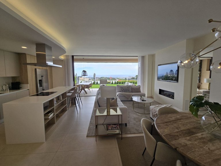 Apartment for Sale in Benahavís, Malaga 3