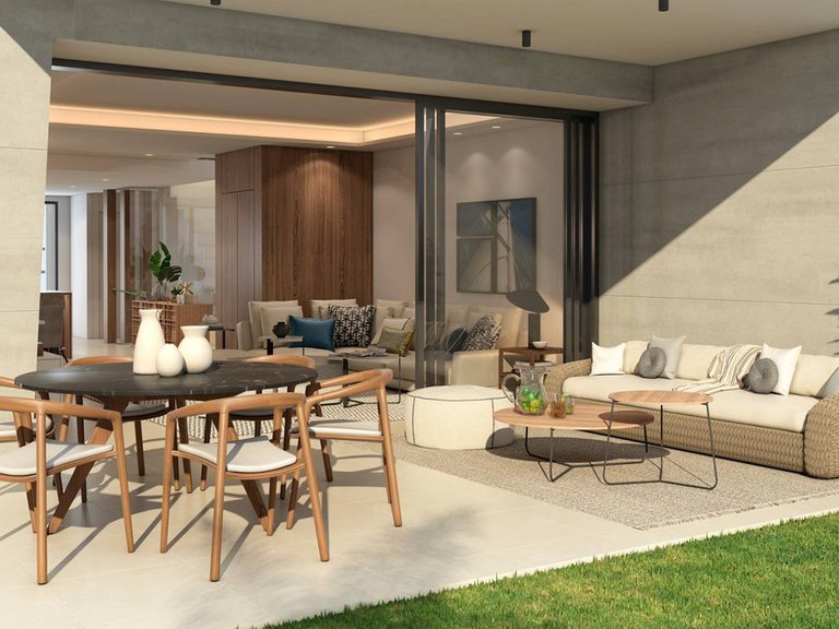 Villa for Sale in Puerto Banús, Malaga 5