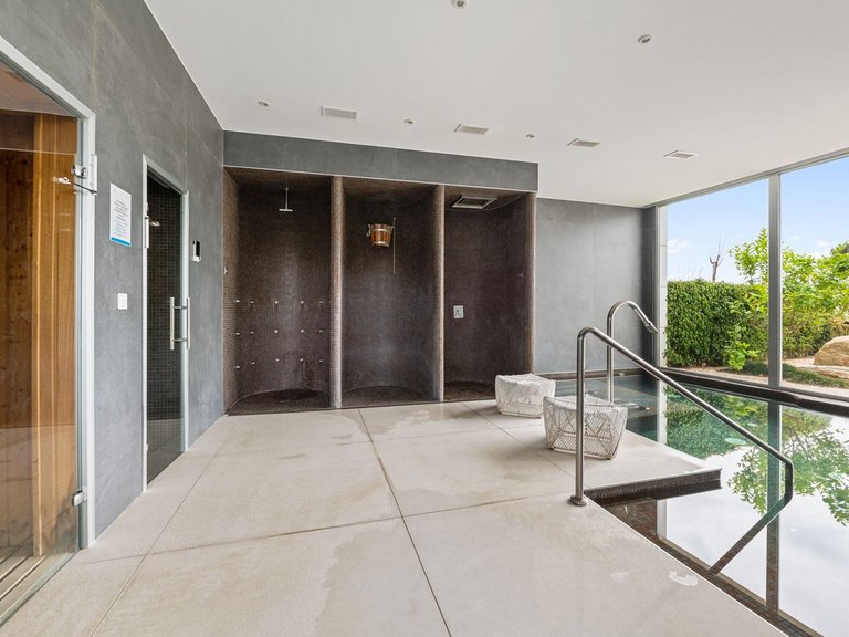 Apartment for Sale in Estepona, Malaga 17