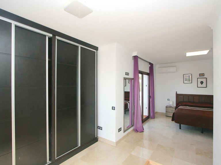 Villa for Sale in Inland Sierrezuela, Malaga 17