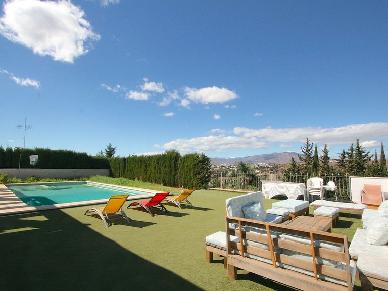 Villa for Sale in Inland Sierrezuela, Malaga 38