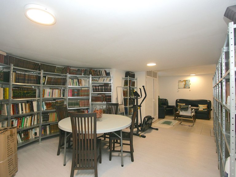 Villa for Sale in Inland Sierrezuela, Malaga 39