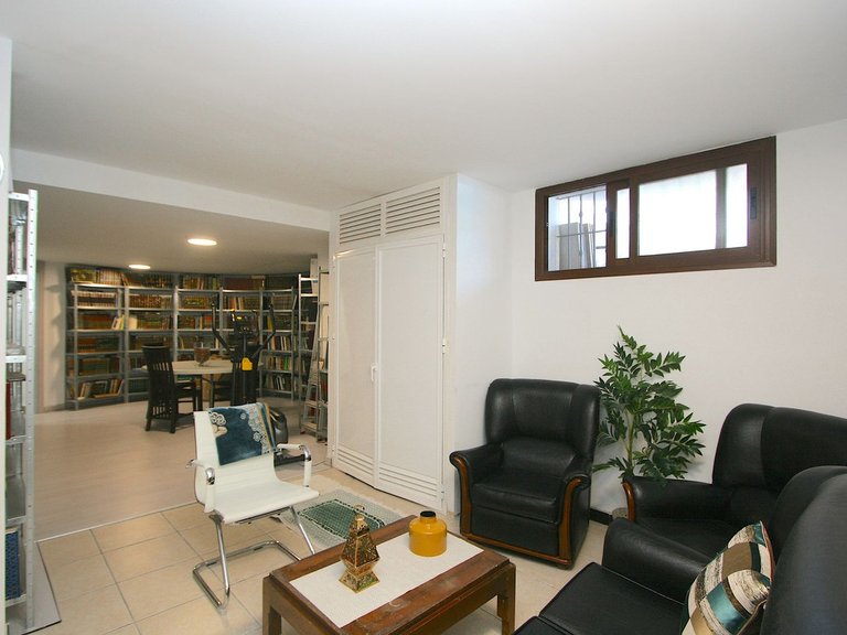 Villa for Sale in Inland Sierrezuela, Malaga 41
