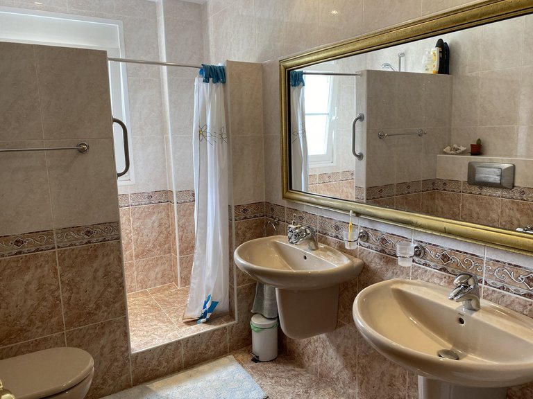 Villa for Sale in Inland Valtocado, Malaga 28