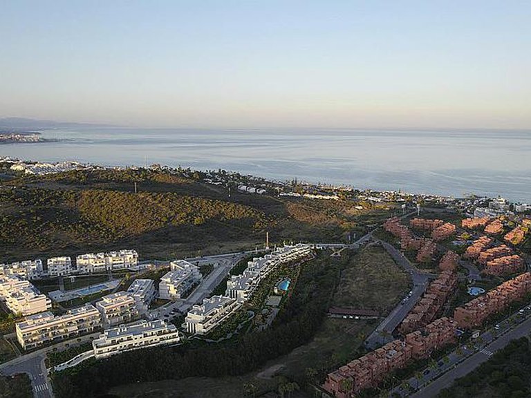 Apartment for Sale in Estepona, Malaga 12