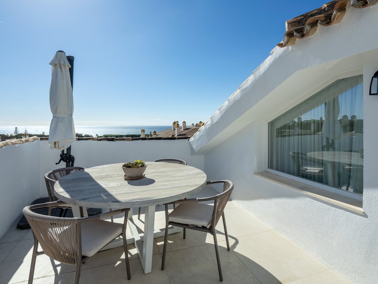 Apartment for Sale in Costa del Sol The Golden Mile, Malaga 1