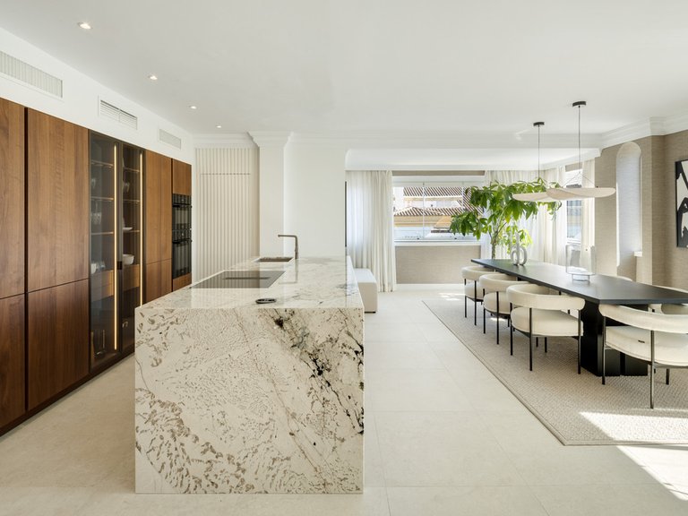 Apartment for Sale in Costa del Sol The Golden Mile, Malaga 7