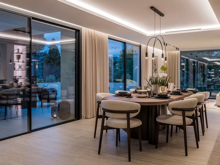 Villa for Sale in Marbella, Malaga 10