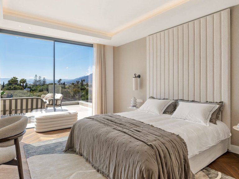 Villa for Sale in Marbella, Malaga 34