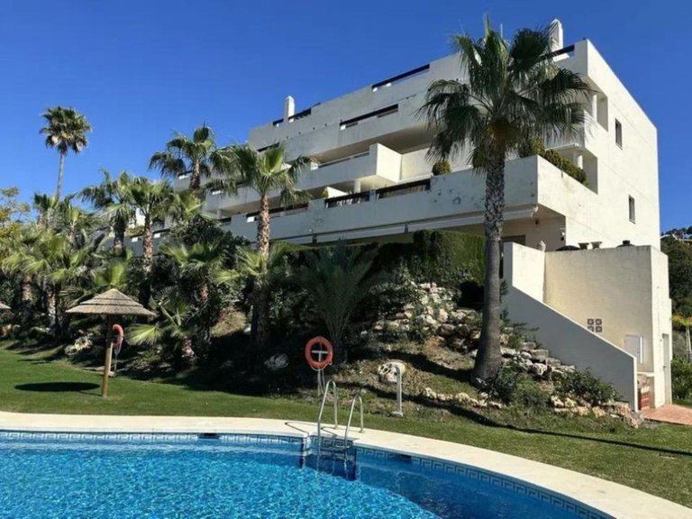 Apartment for Sale in Marbella, Malaga 1