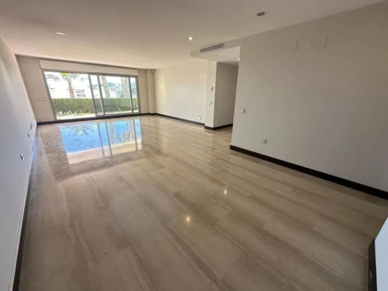 Apartment for Sale in Marbella, Malaga 6