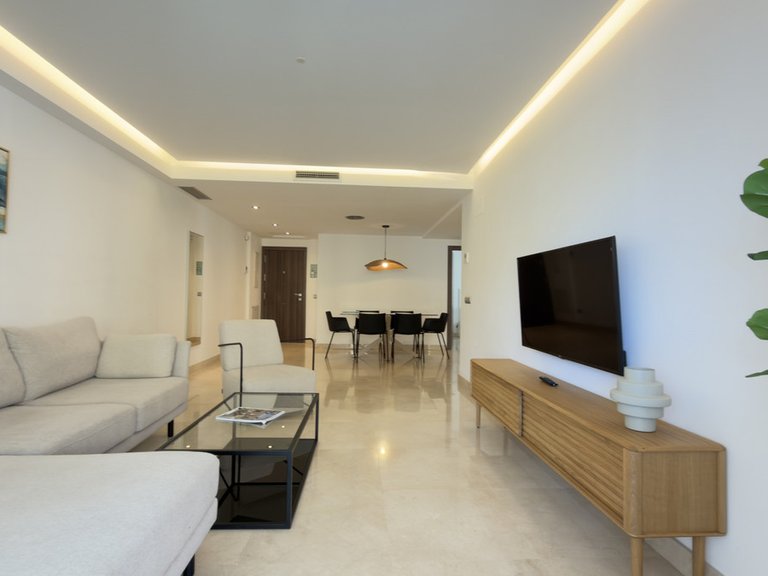 Apartment for Sale in San Pedro De Alcántara, Malaga 11