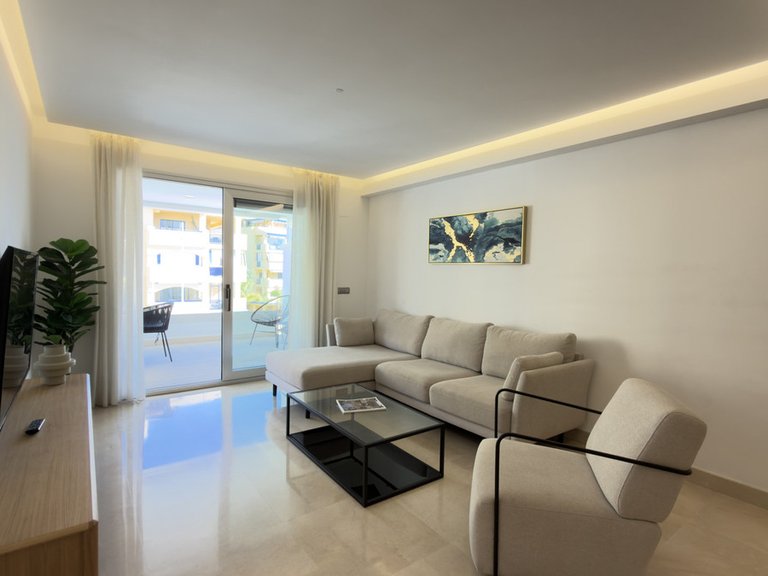 Apartment for Sale in San Pedro De Alcántara, Malaga 8