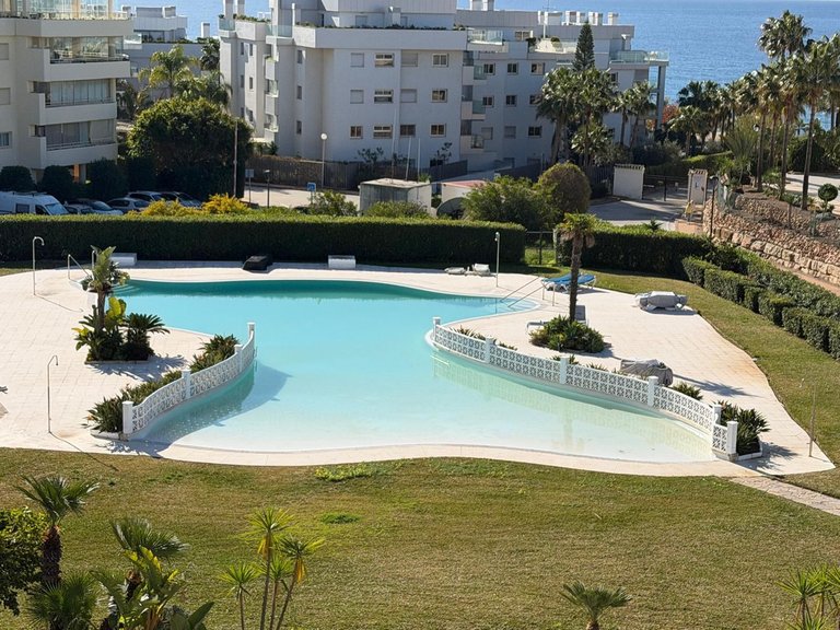 Penthouse for Sale in El Chaparral, Malaga 2