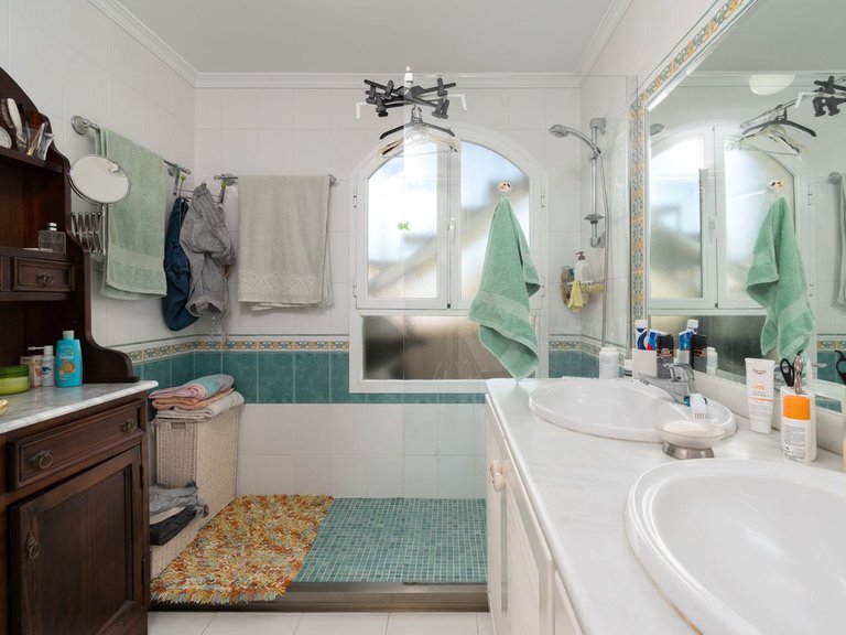 Penthouse for Sale in El Chaparral, Malaga 4