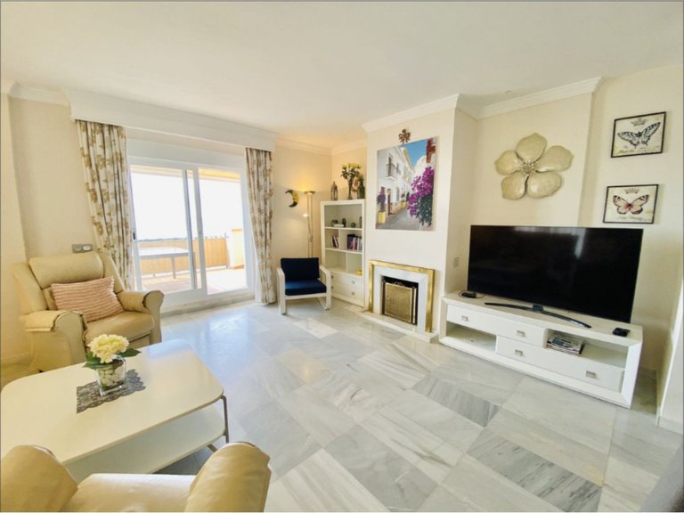 Villa for  in Estepona, Malaga 4