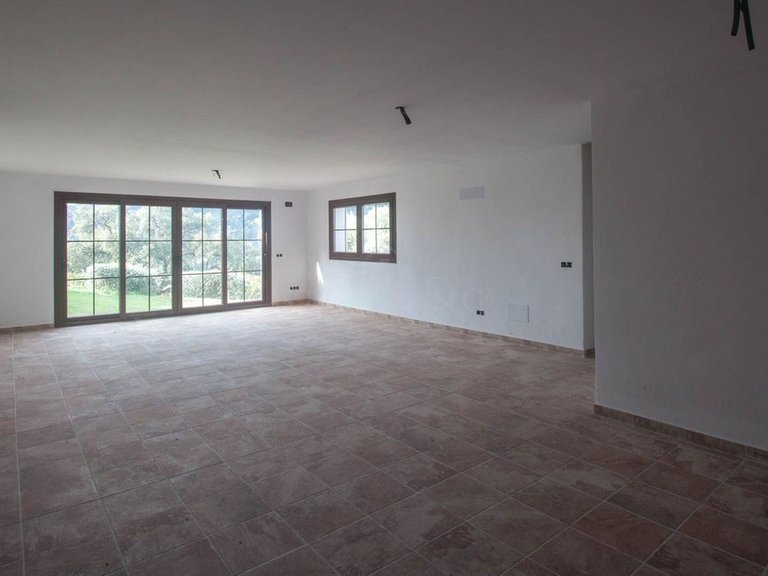 Villa for Sale in Casares, Malaga 16