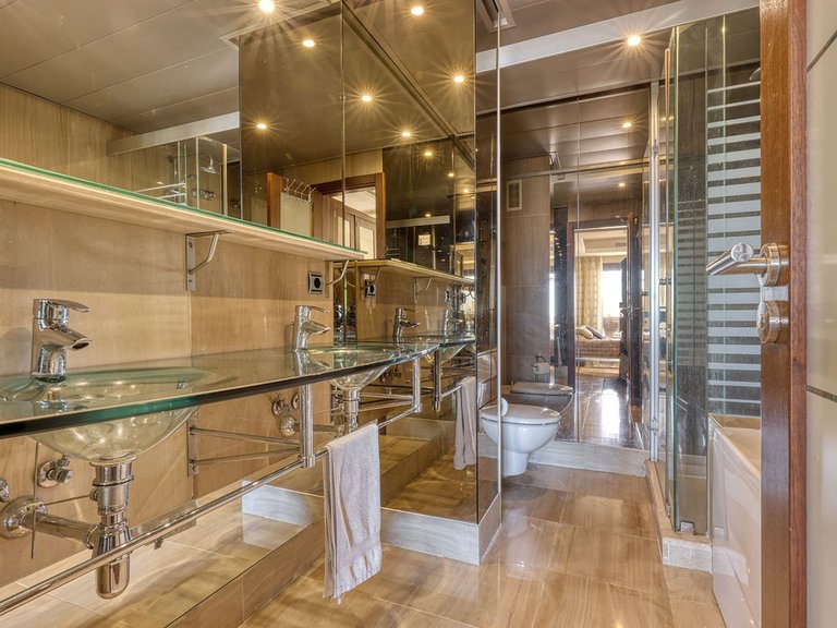 Apartment for Sale in Estepona, Malaga 38