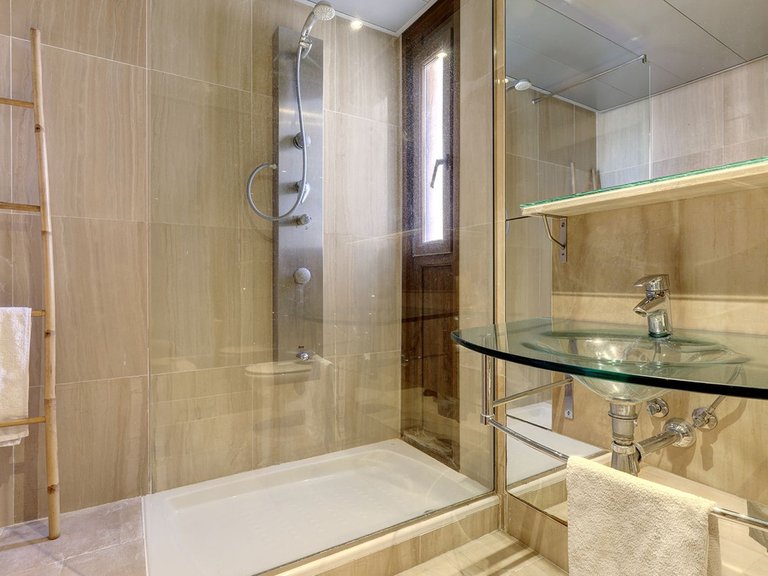 Apartment for Sale in Estepona, Malaga 40