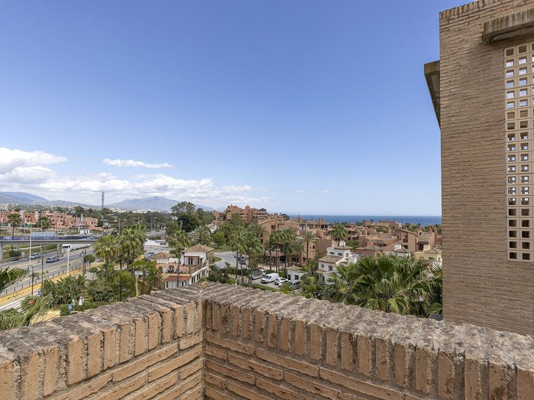 Apartment for Sale in Estepona, Malaga 9