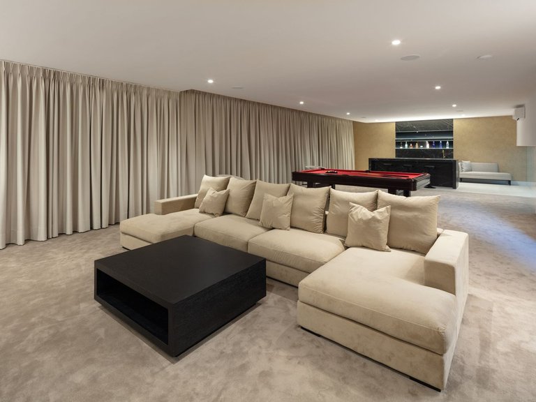 Villa for  in Nueva Andalucía, Malaga 17