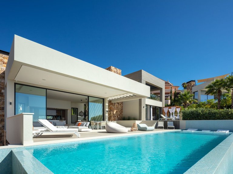 Villa for  in Nueva Andalucía, Malaga 2