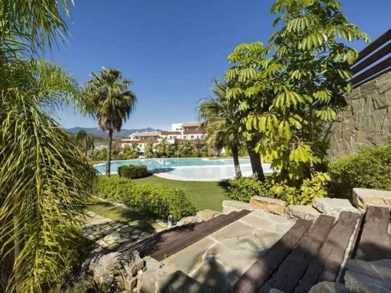 Apartment for Sale in Inland Los Flamingos Golf, Malaga 20