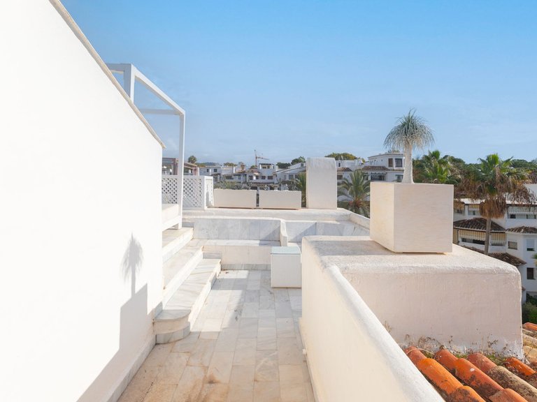 Apartment for Sale in Elviria, Malaga 30