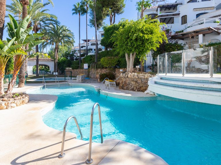 Apartment for Sale in Elviria, Malaga 39