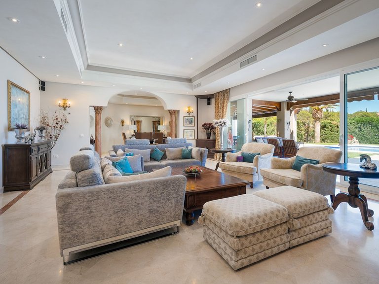 Villa for Sale in Marbella, Malaga 4
