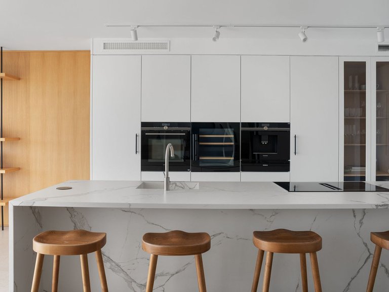 Apartment for Sale in Nueva Andalucía, Malaga 2