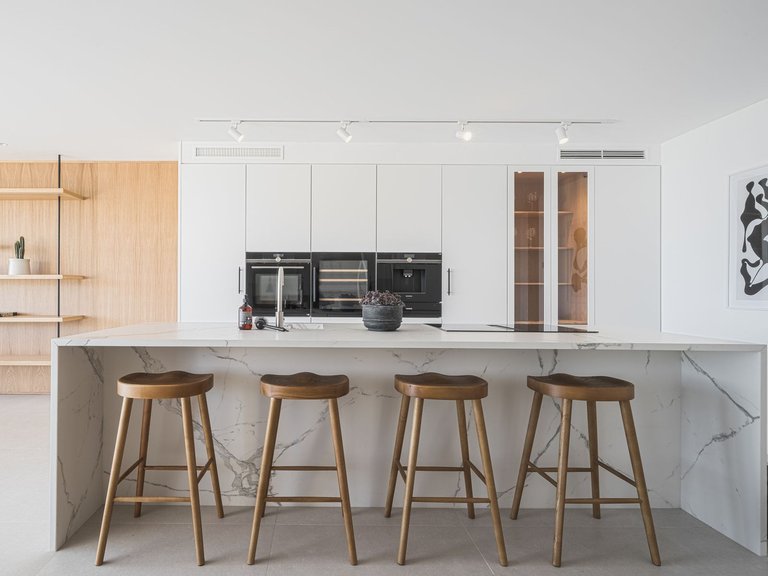 Apartment for Sale in Nueva Andalucía, Malaga 3