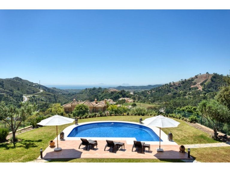 Villa for  in Benahavís, Malaga 35