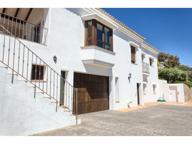 Villa for  in Benahavís, Malaga 40