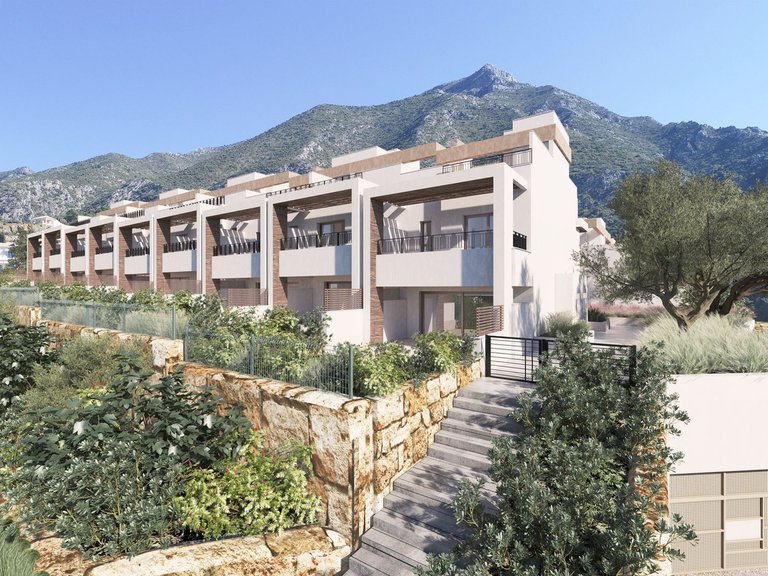 Town House for Sale in Inland Istán, Malaga 12