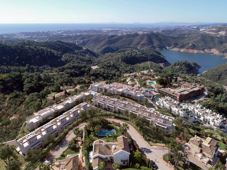 Town House for Sale in Inland Istán, Malaga 13