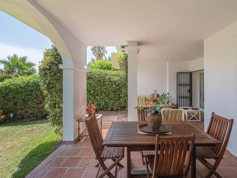 Apartment for Sale in La Quinta, Malaga 1