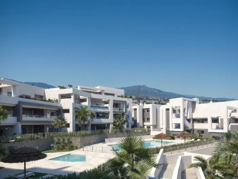 Apartment for Sale in Costa del Sol Estepona, Malaga 6