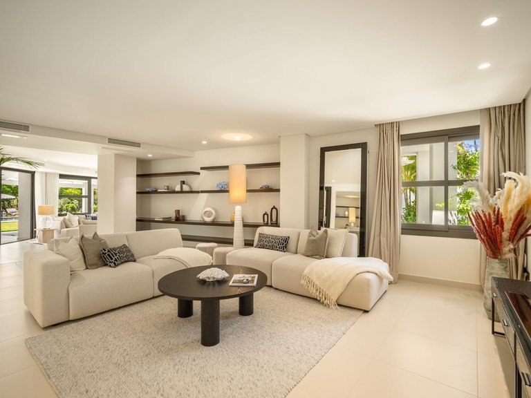 Apartment for Sale in Costa del Sol Nueva Andalucía, Malaga 13