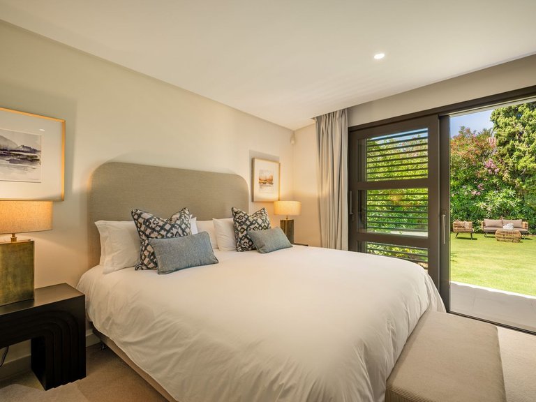 Apartment for Sale in Costa del Sol Nueva Andalucía, Malaga 2