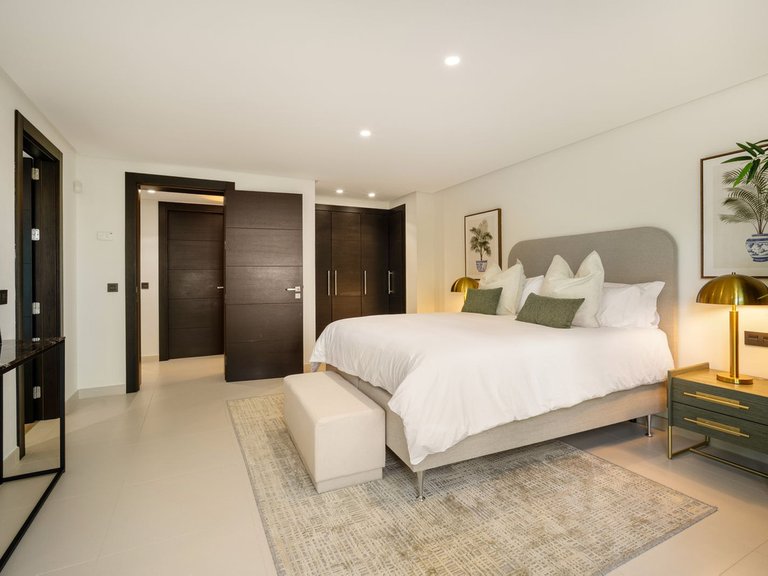Apartment for Sale in Costa del Sol Nueva Andalucía, Malaga 28