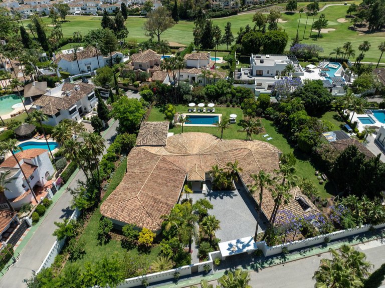 Apartment for Sale in Costa del Sol Nueva Andalucía, Malaga 50