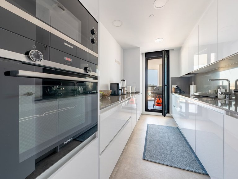 Apartment for Sale in Málaga, Malaga 15