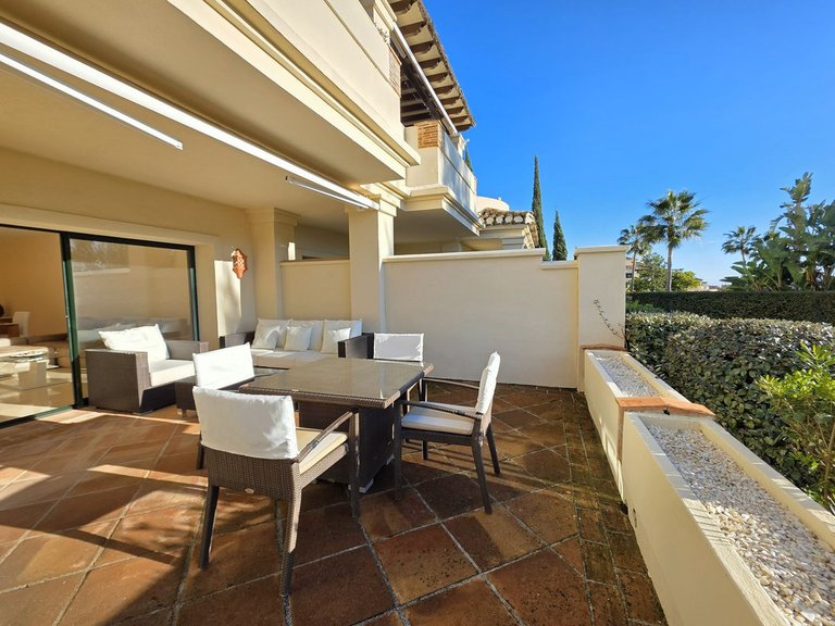 Apartment for Sale in Benahavís, Malaga 12