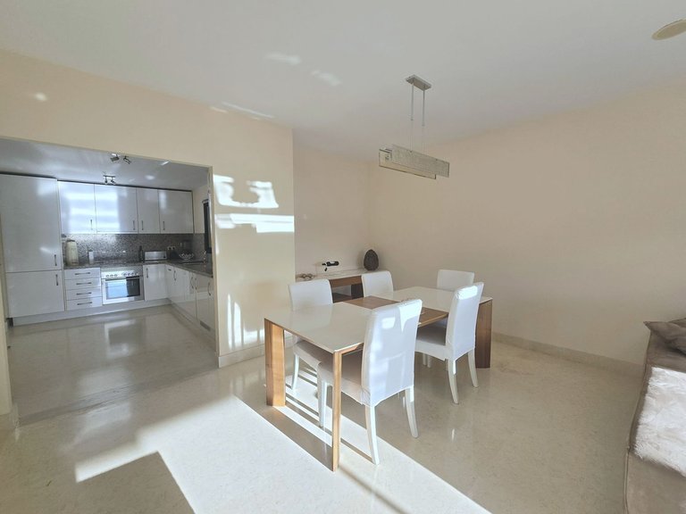 Apartment for Sale in Benahavís, Malaga 14