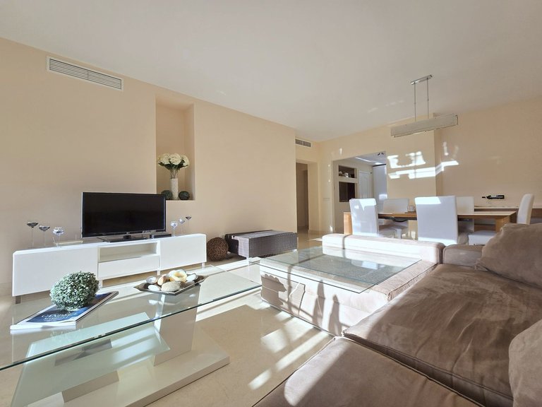 Apartment for Sale in Benahavís, Malaga 3