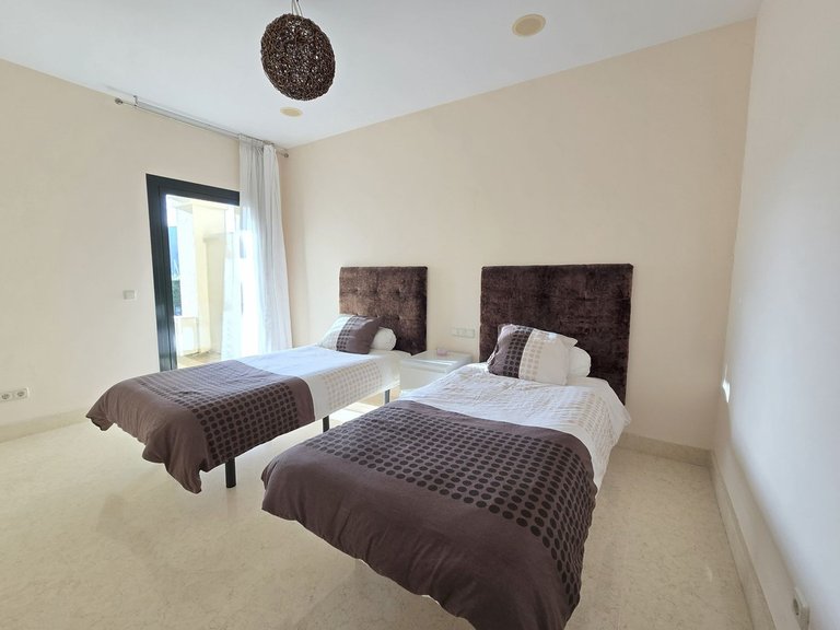 Apartment for Sale in Benahavís, Malaga 9